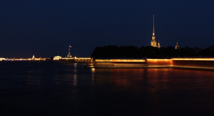 Ночь.
