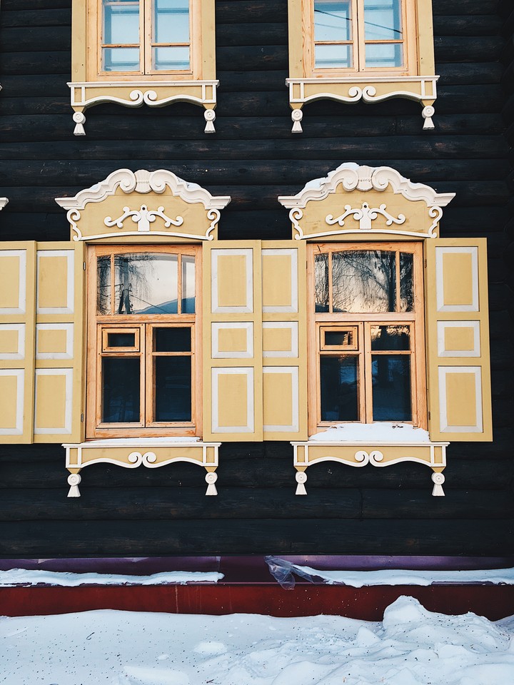 окна
