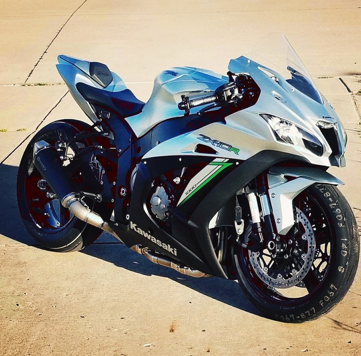ZX10R