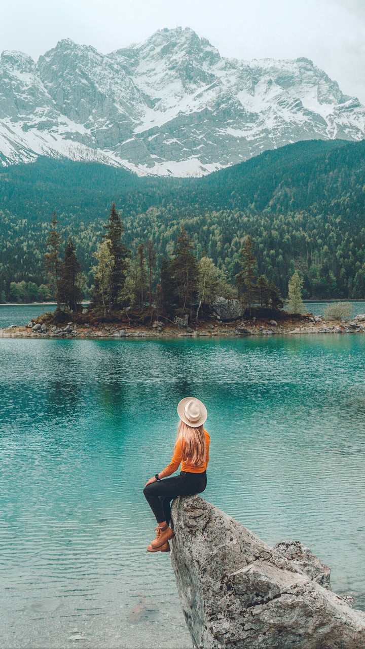 alone but happy