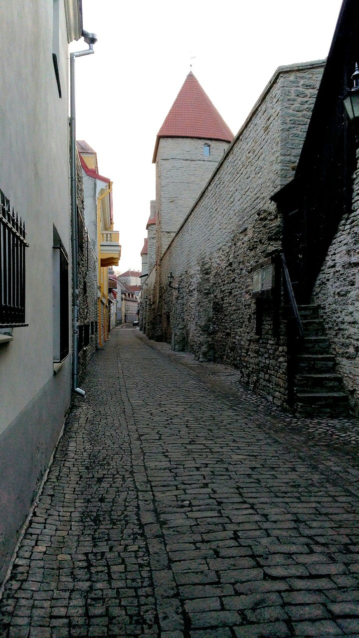 Old Tallinn. Vanna Tallinn