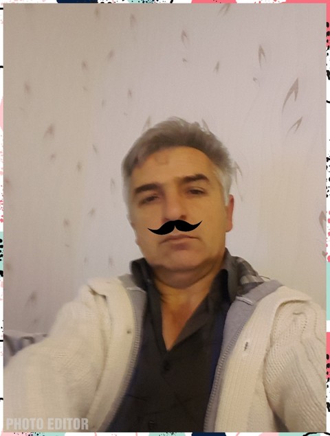moi avec moustache
