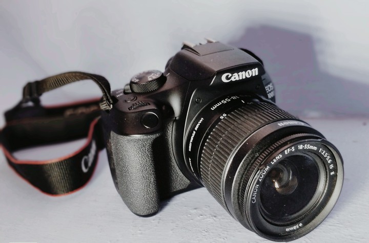 DSLR