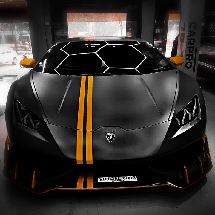 Lamborghini Aventador