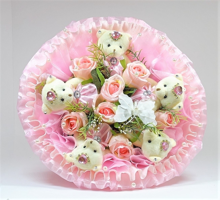 Bouquet of toys
