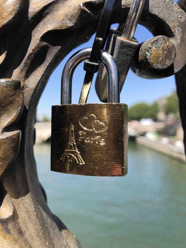 Love in Paris