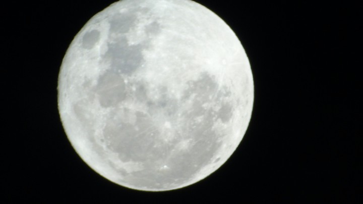 dic 03 2017 mega luna