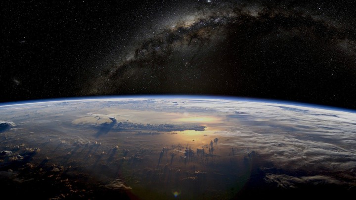 Earth  Side
