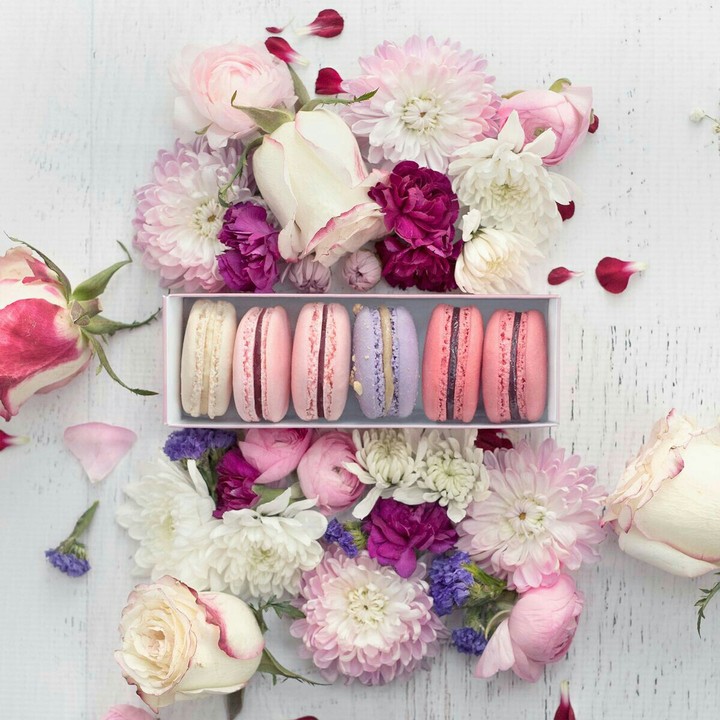 macrons