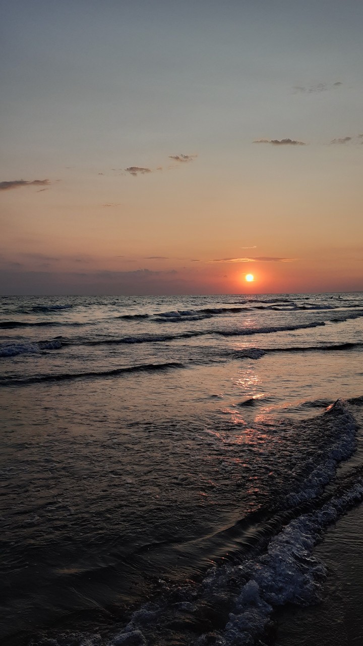 закат на море