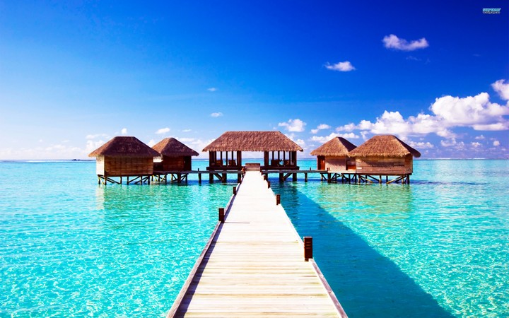 Paradise on the sea