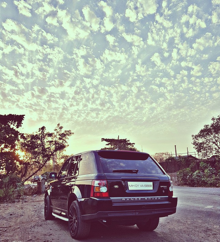 RANGE ROVER