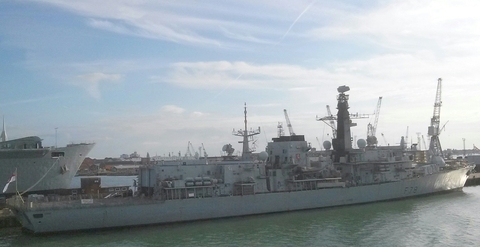 ταπετσαρίες ship, warship