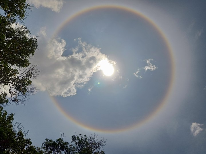 Halo Around The Sun 

2021 august