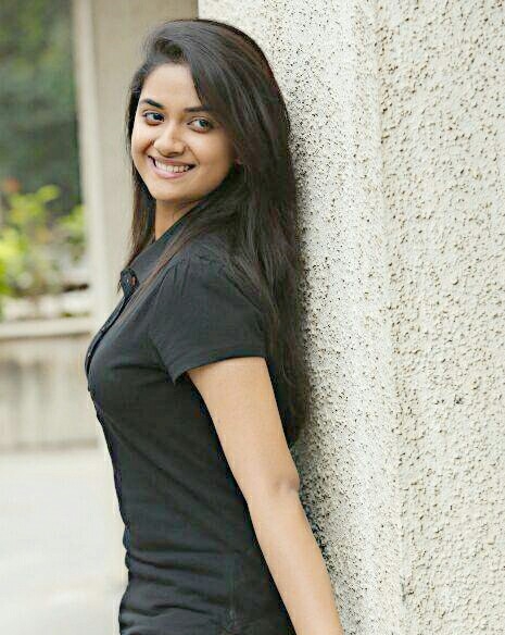 stylish Keerthy