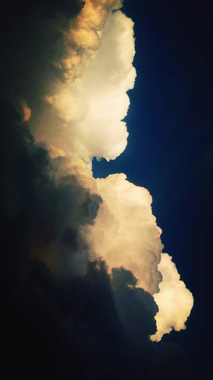winters' cloud
