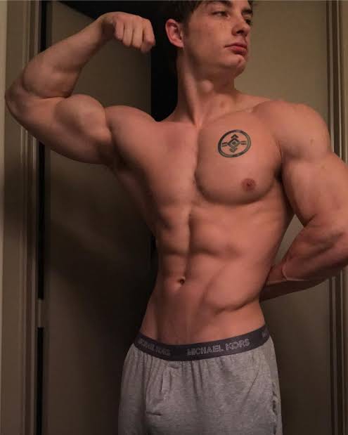 BODYBUILDER