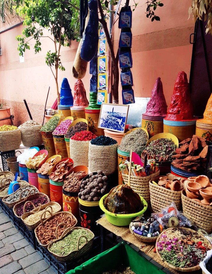 teas and spices