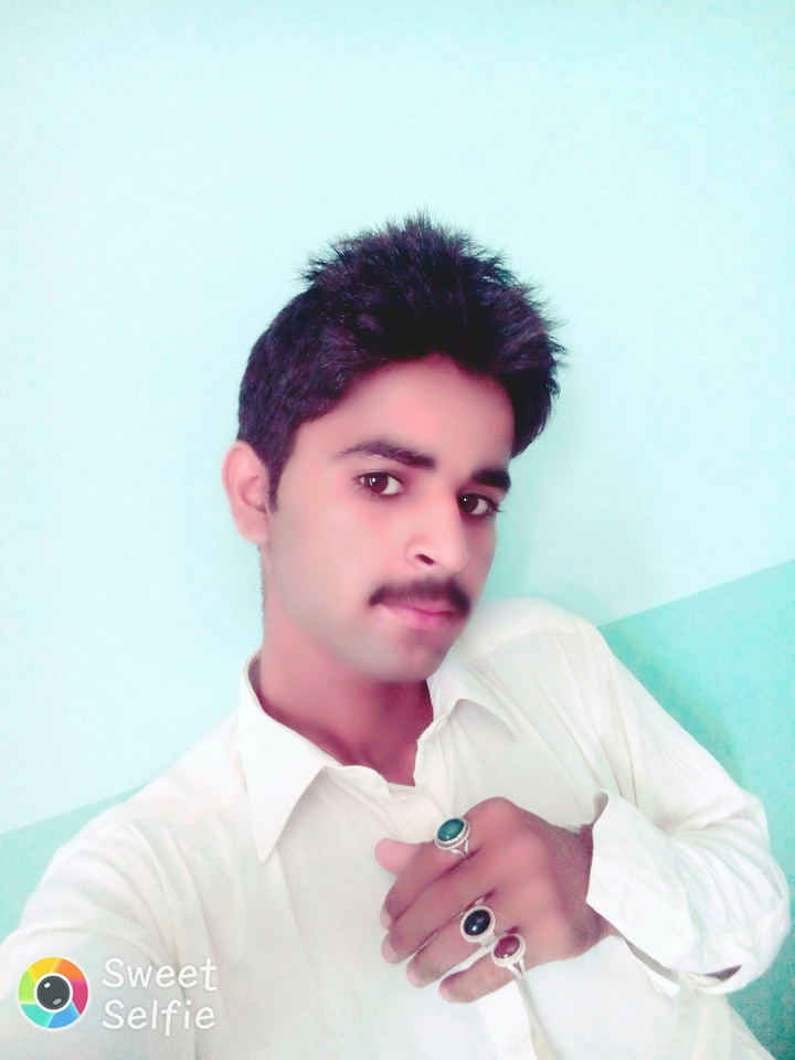 Zeeshan hyder