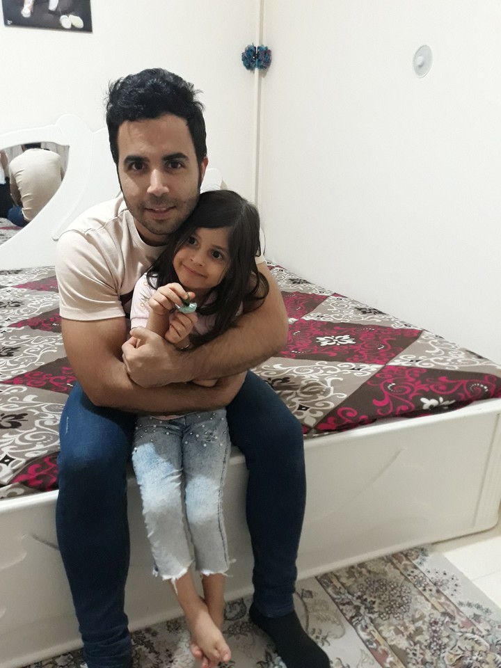 خاهرزاده ام پارمیس شیطونک بلا