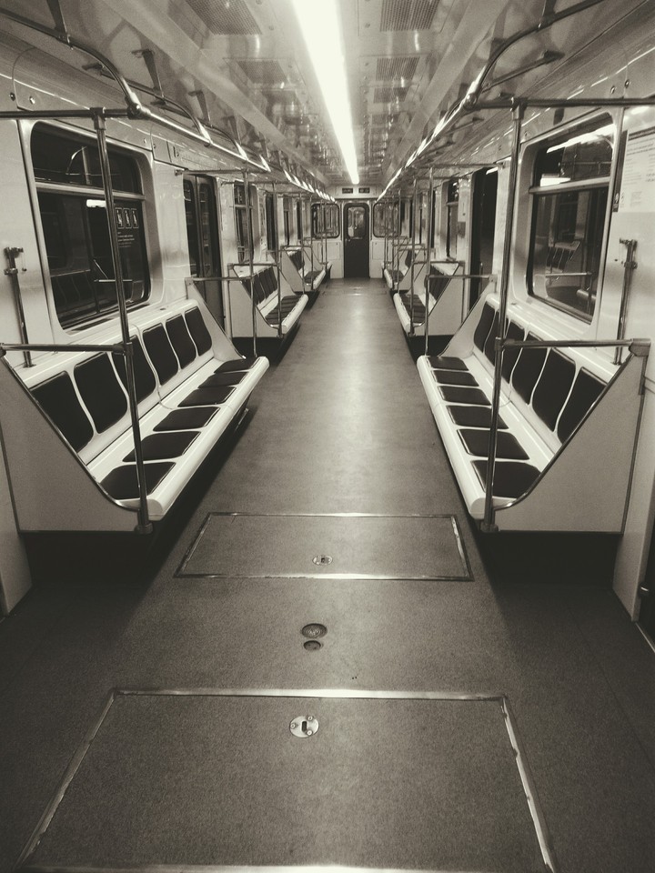 метро
