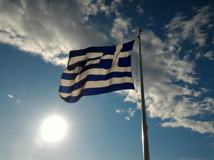 The sun always shines in Greece