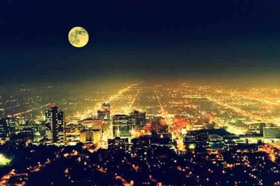 moon & city