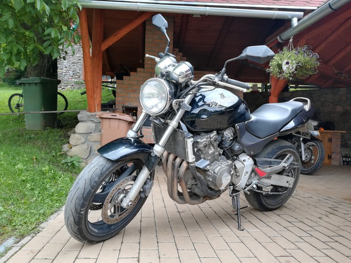honda hornet 600