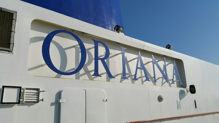 Cruise ship
