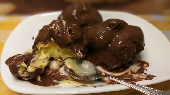 Profiteroles