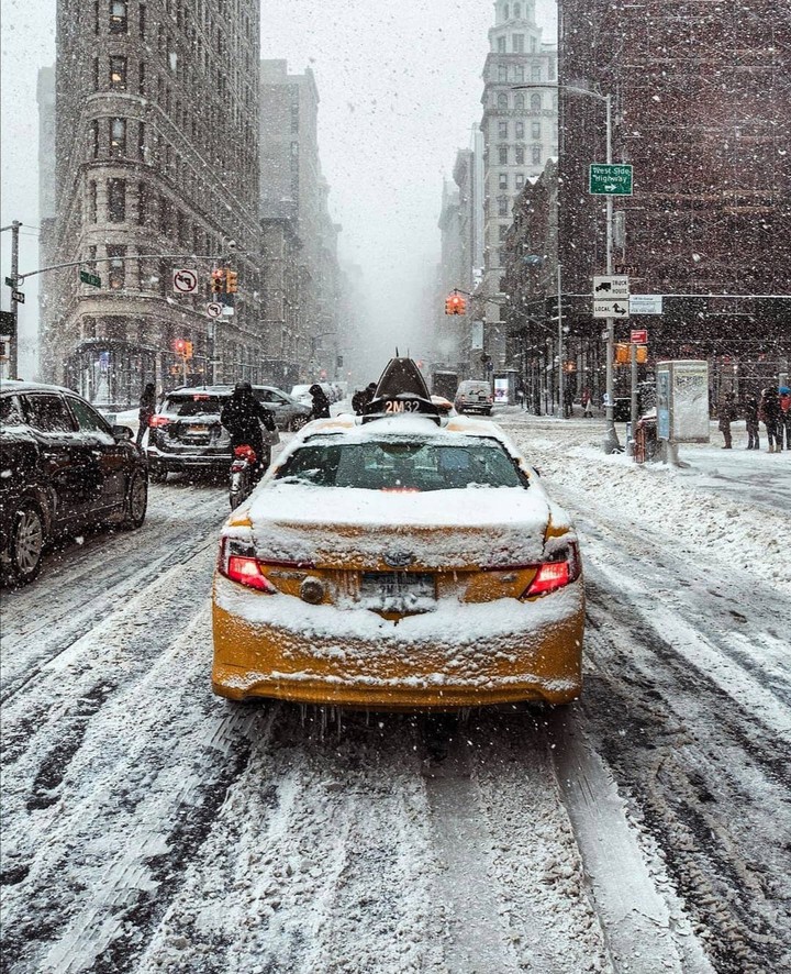 Taxi