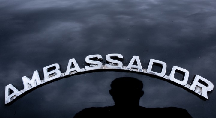 car emblem
