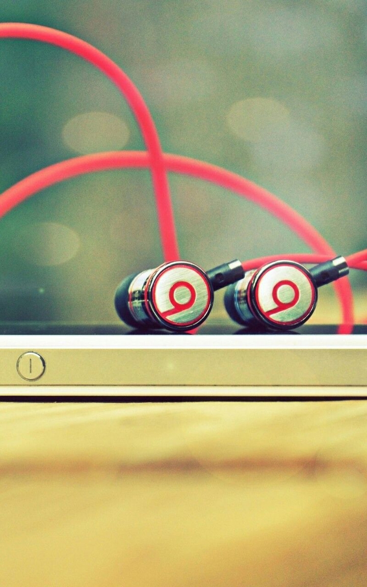 Beeds On IPhone