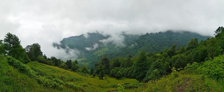 Cloudy mountains