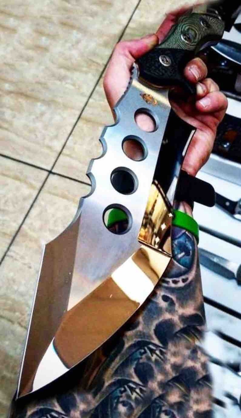hunting knife ?