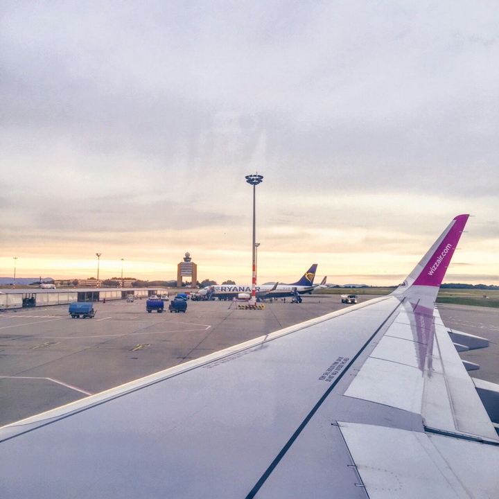 Aeroplane