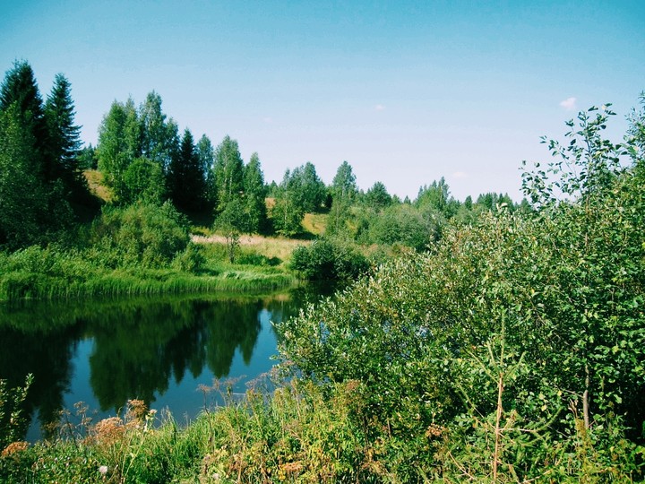 Река