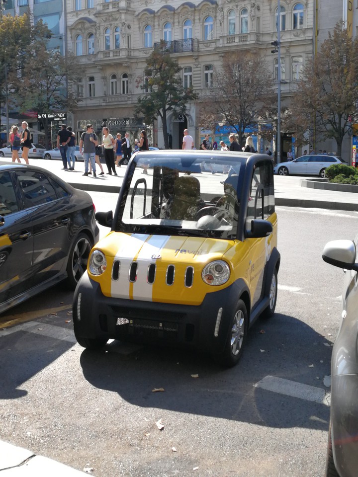 Prague's 'toy' mobile