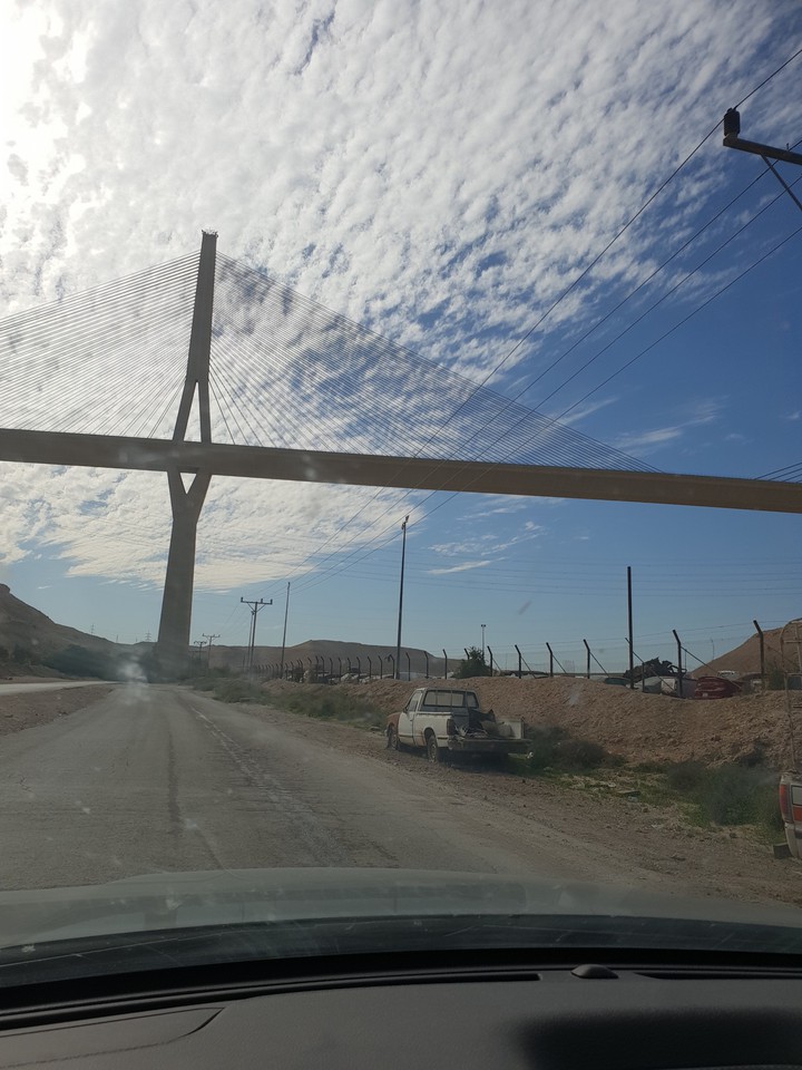 في الوادي
