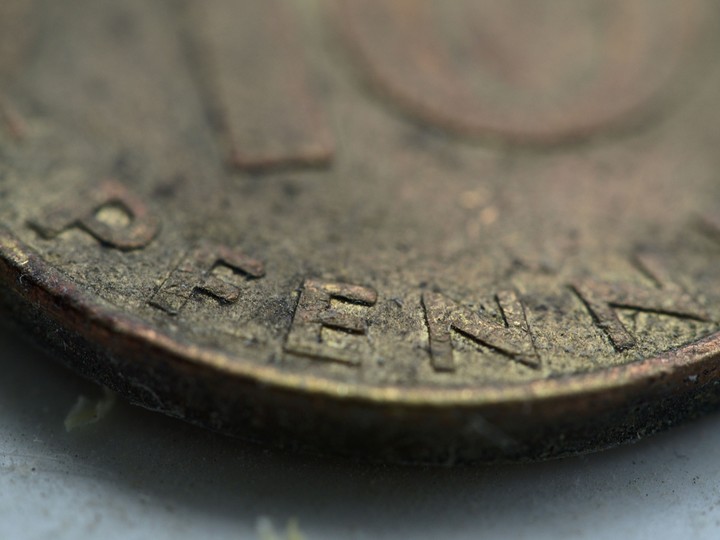 4k Coin