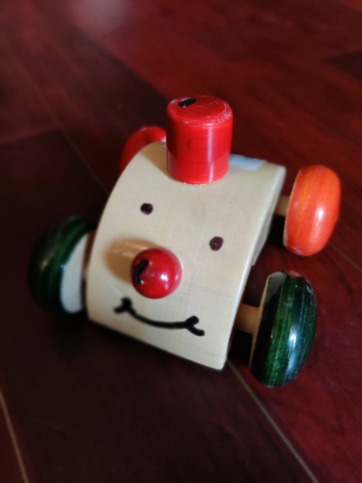 smiling car