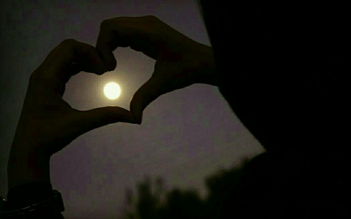 Sun in Love