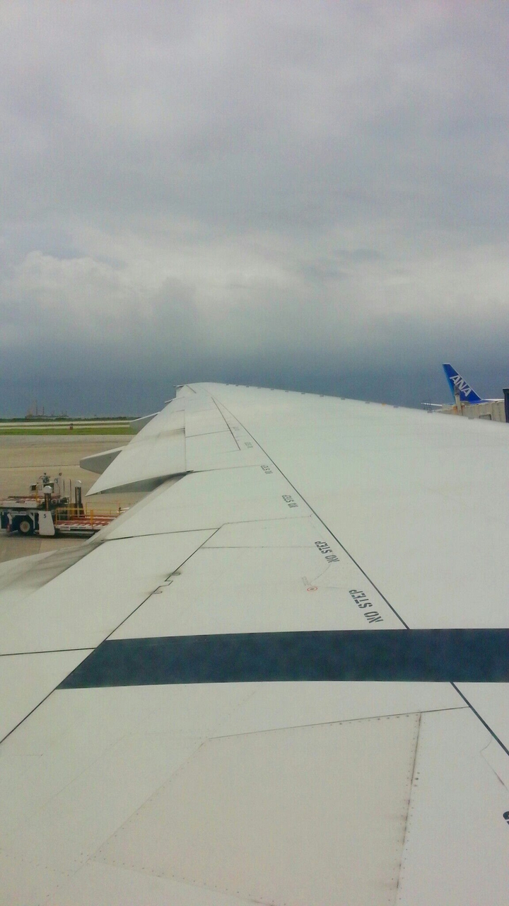 B777-300