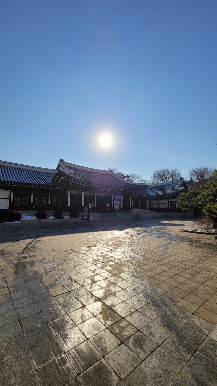 Korea house