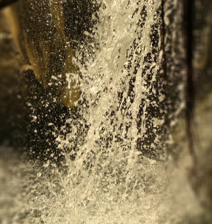 mini waterfall