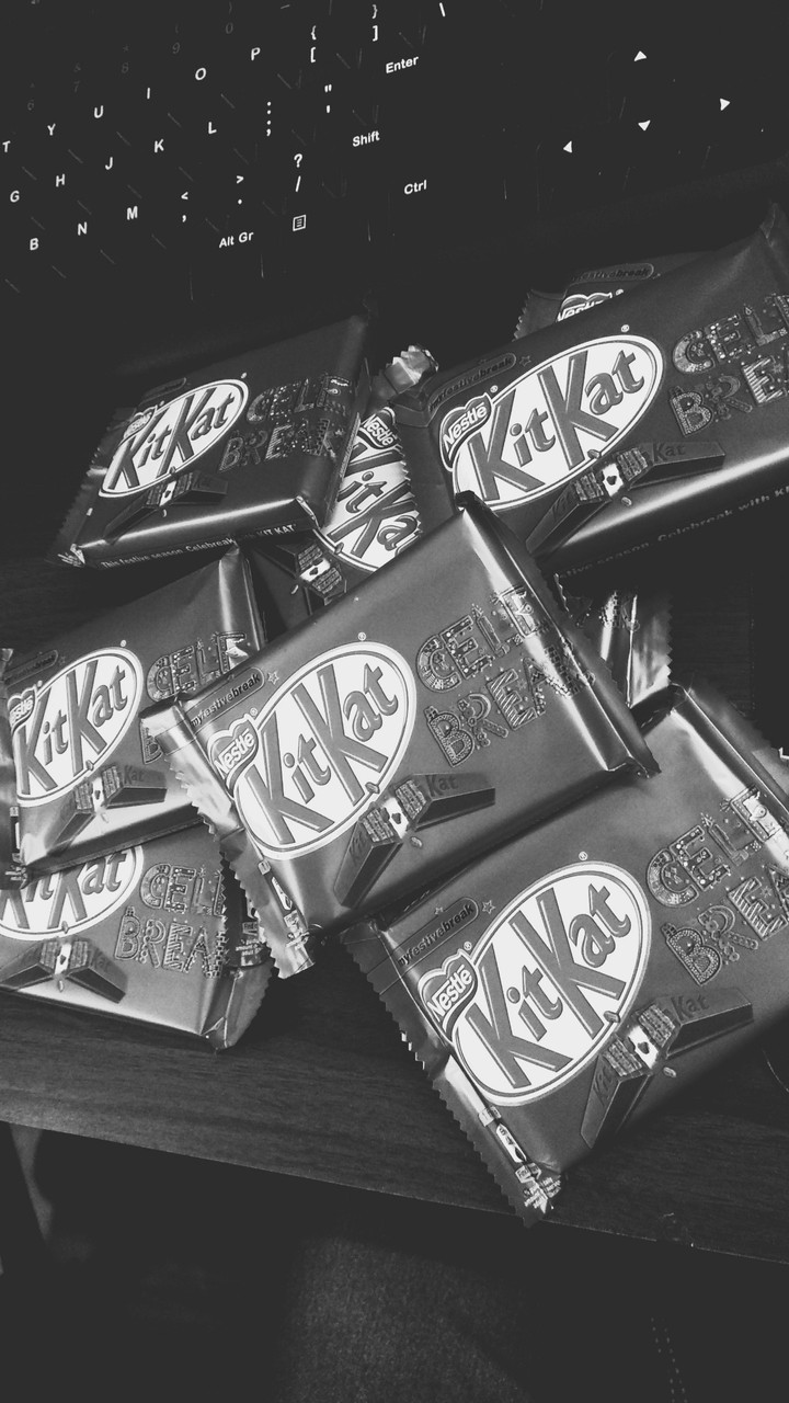 KITKAT