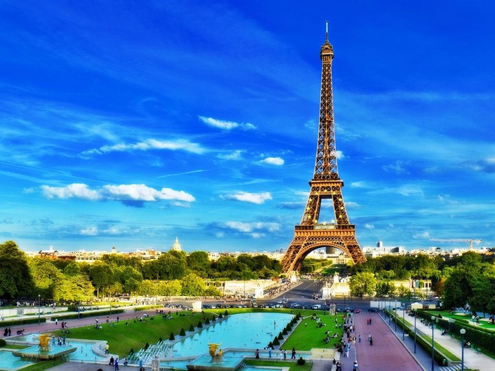 #effieltower #Paris #tower #nature