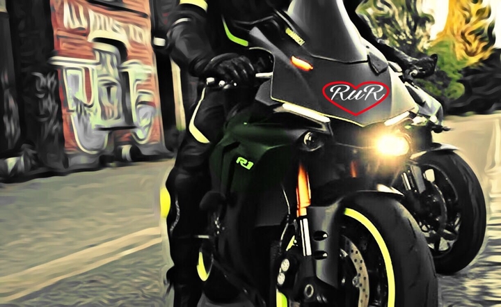 YAMAHA