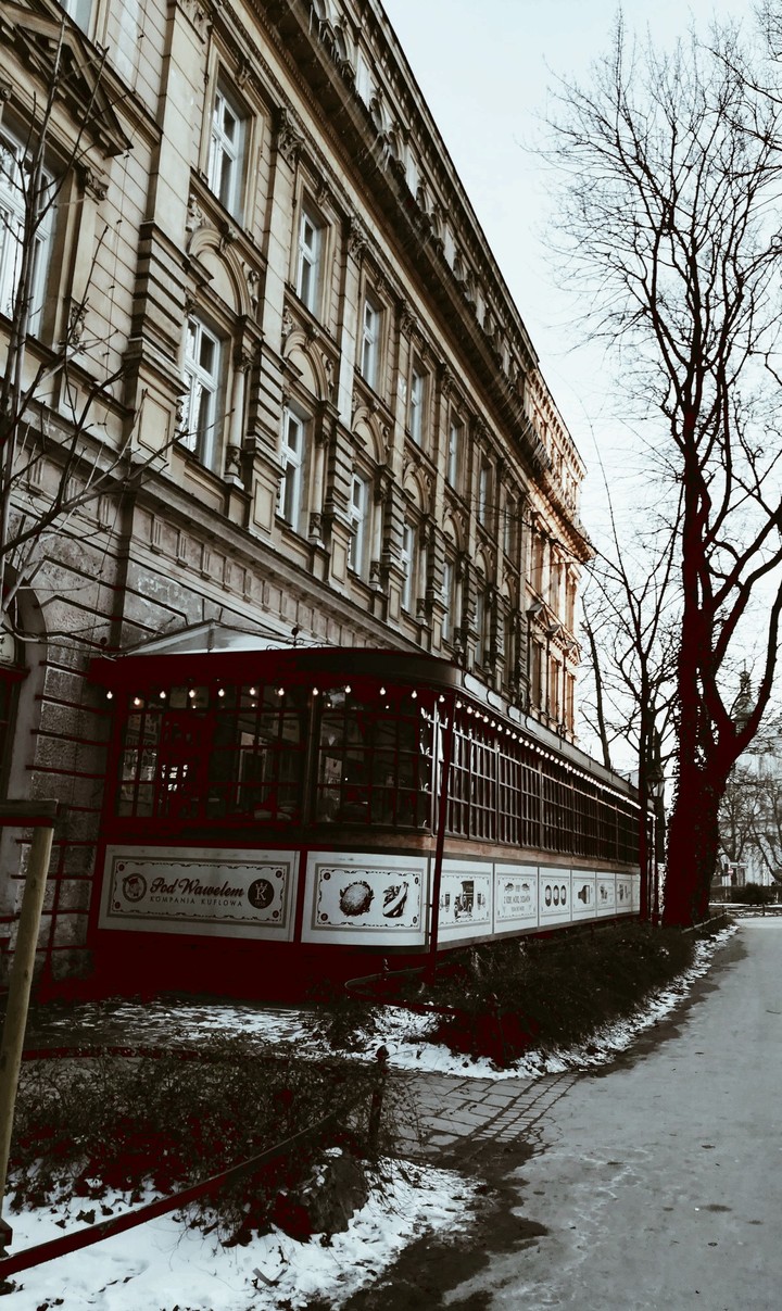 Kawiarnia w stylu secesyjnym