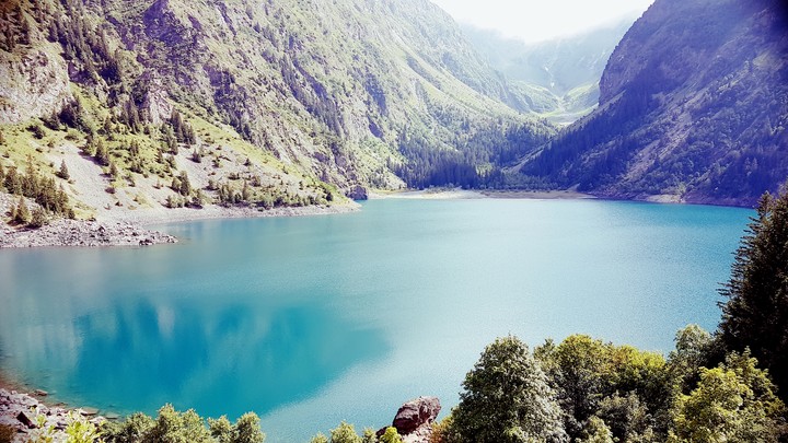 Mountain lake